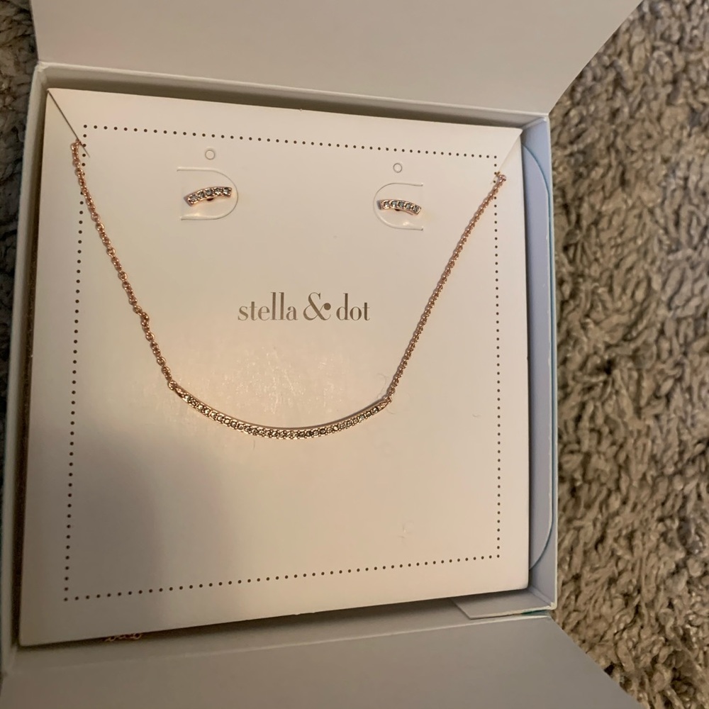 Stella & Dot Pave Sidebar necklace with earrings